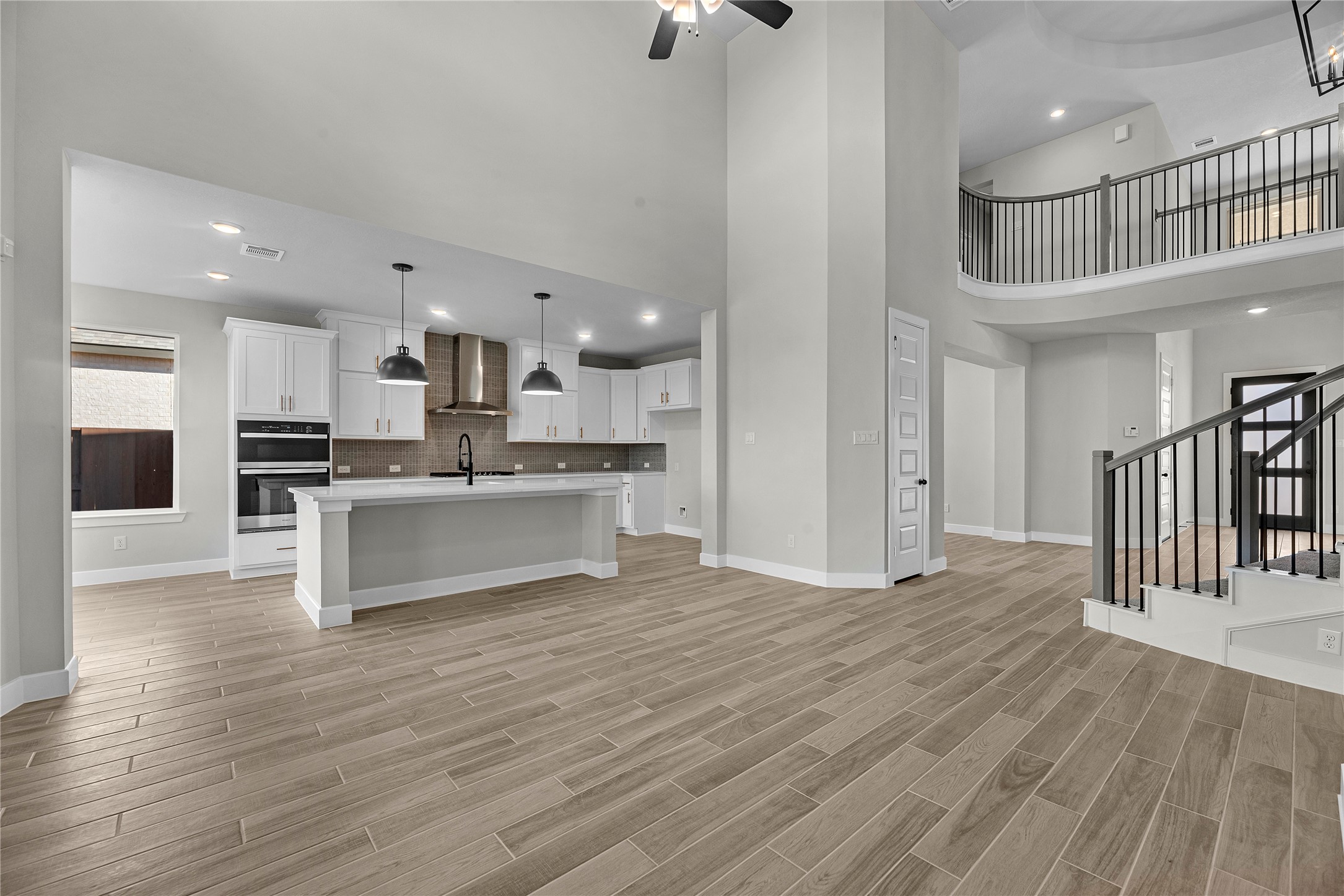 111 Sierra Strm Court Conroe, TX 77304 - Photo 4 of 29 Representative image. Features, selections and colors may vary.