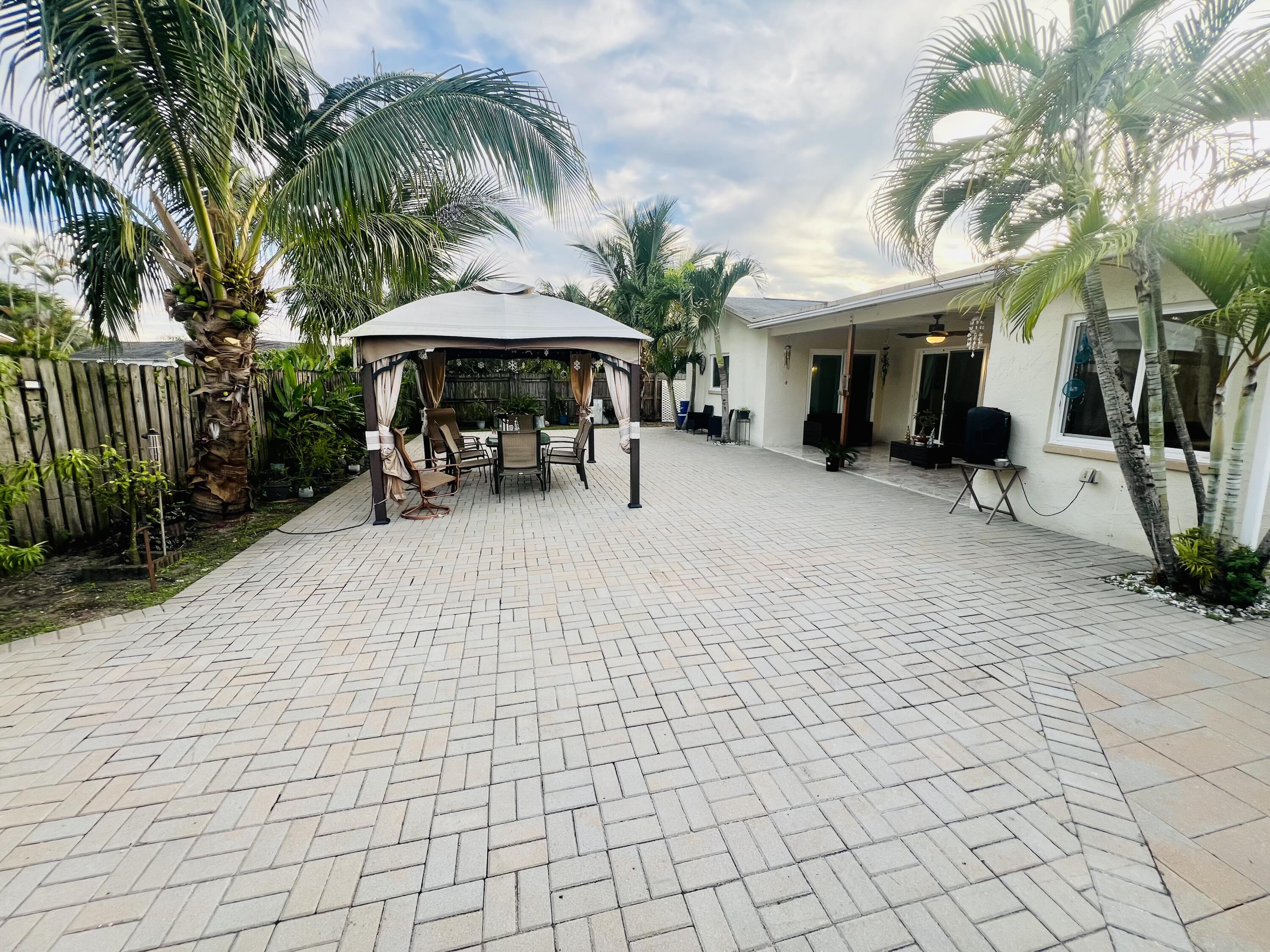22744 Southwest 54th Way Boca Raton, FL 33433 - Photo 25 of 72 IMG_4080