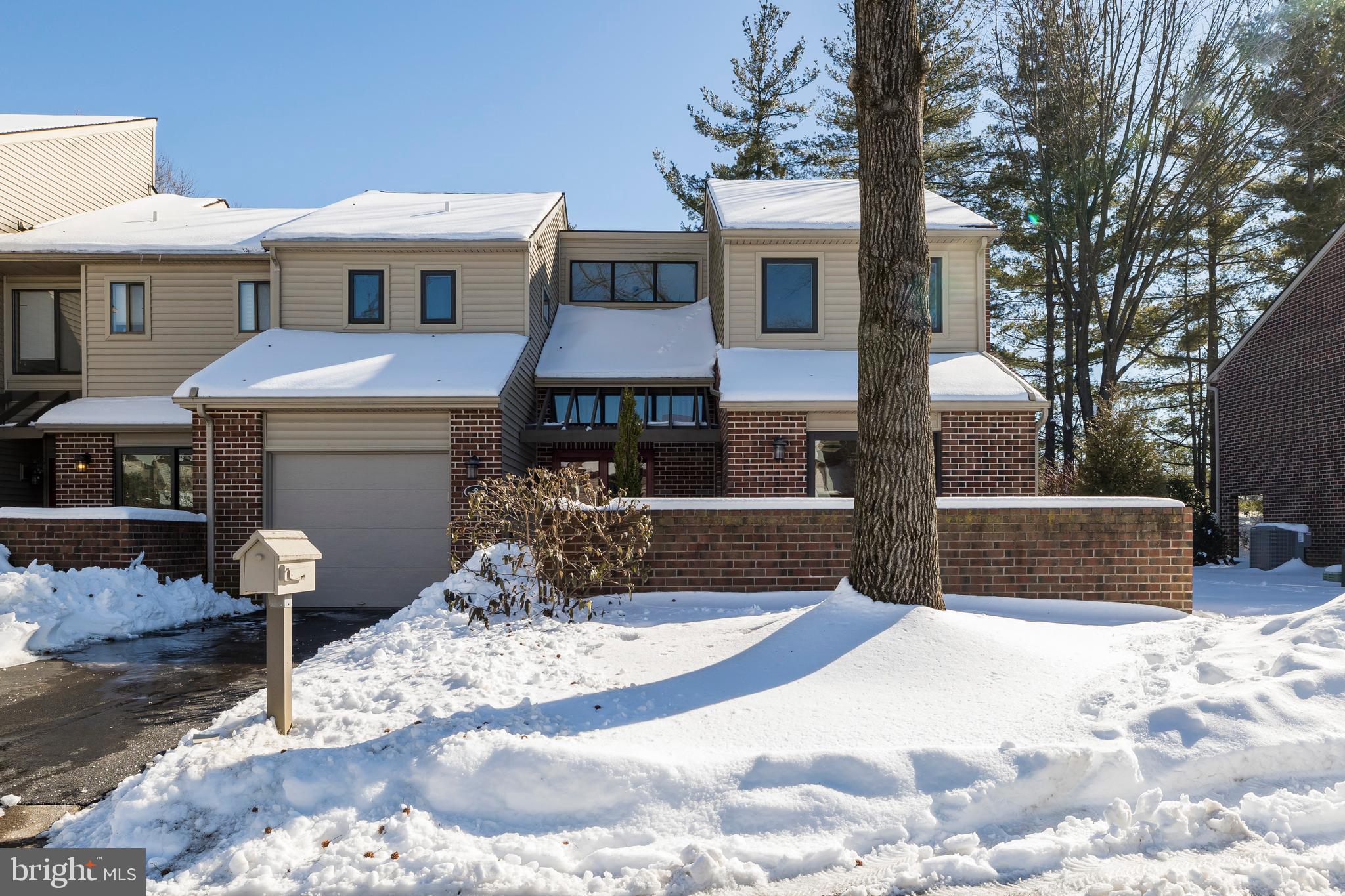 8 Stirling Court Chesterbrook, PA 19087 - Photo 1 of 34 Gallery Image 1