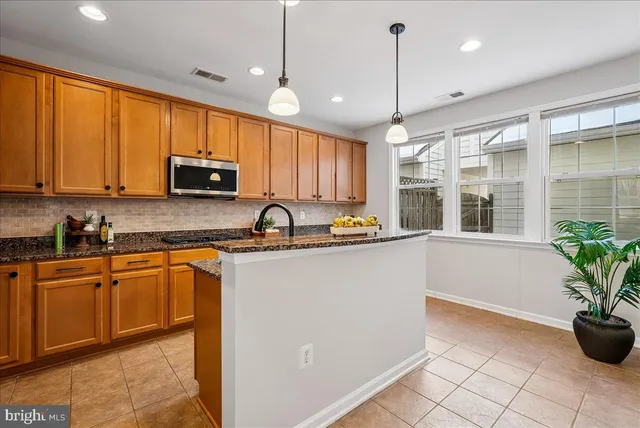 $789,900 | 19390 Coppermine Square, Leesburg, VA 20176