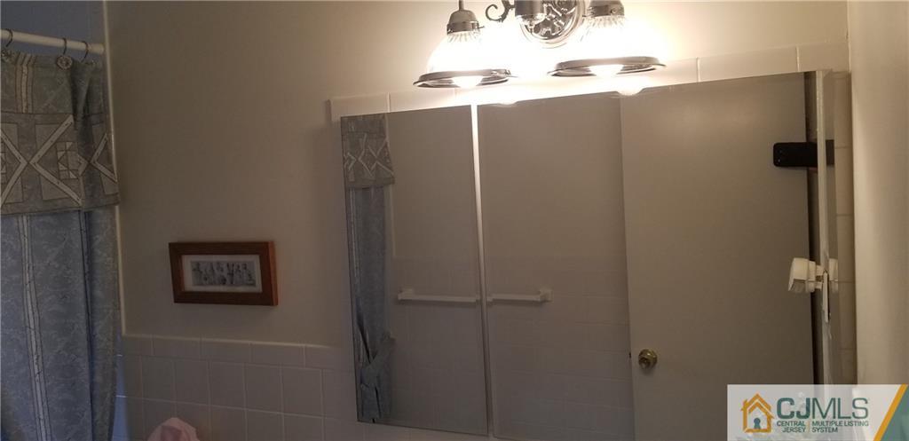 193 Evergreen Road, Unit 3A Edison, NJ 08837 - Photo 11 of 15 Gallery Image 11
