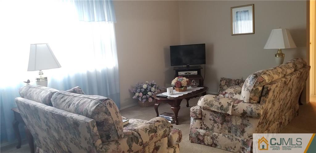 193 Evergreen Road, Unit 3A Edison, NJ 08837 - Photo 13 of 15 Gallery Image 13