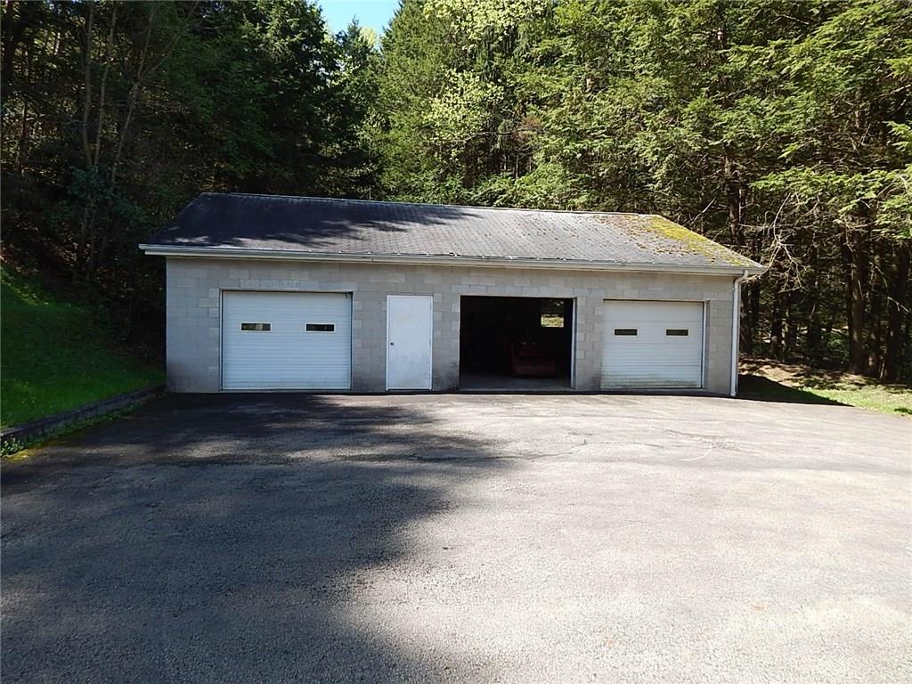 589 Tucker Run Road Dunbar, PA 15431 - Photo 6 of 25 Gallery Image 6