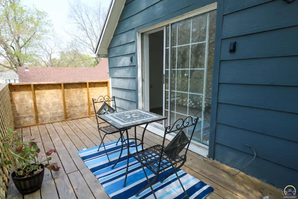 $120,000 | 111 South Merchant Street, Emporia, KS 66801