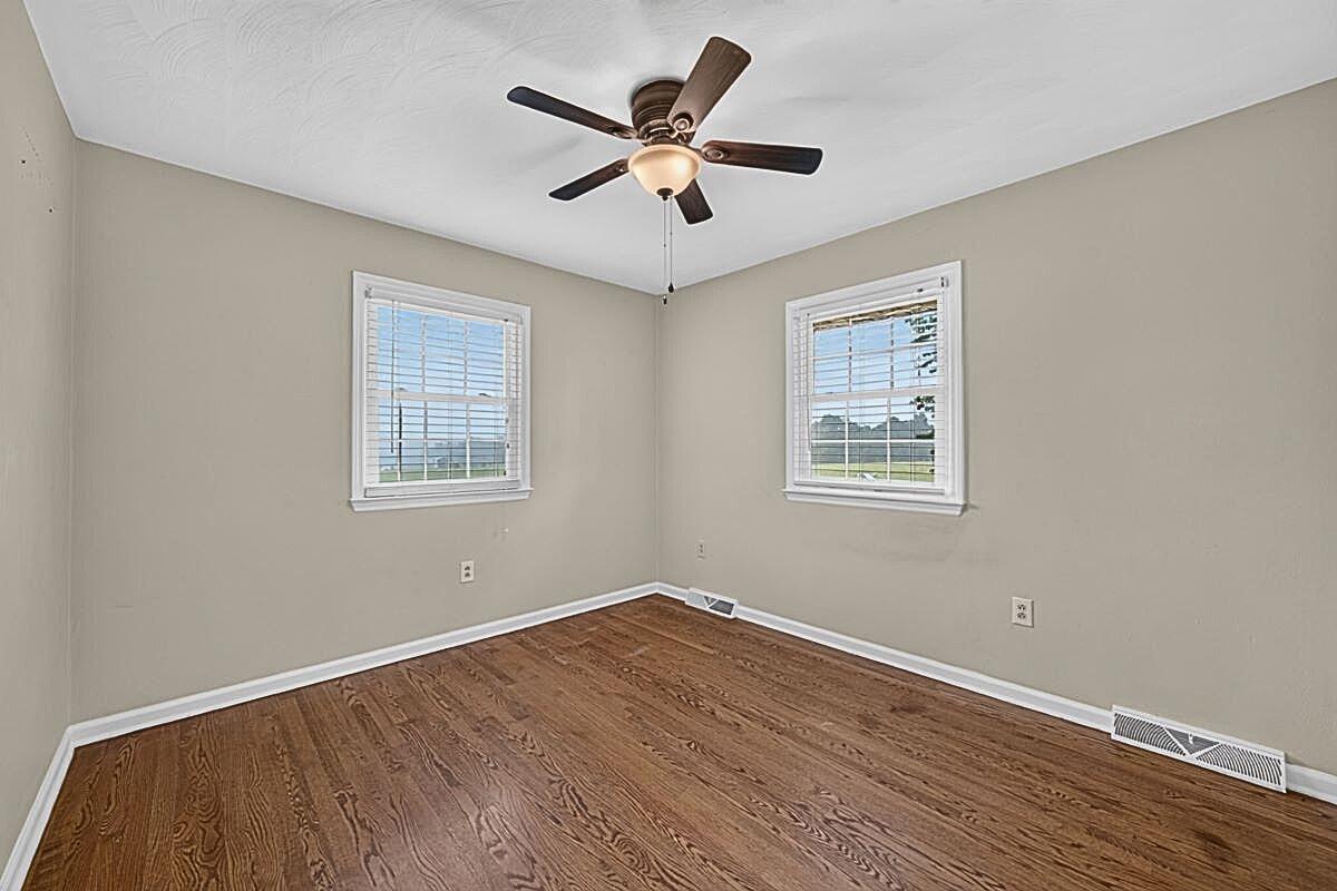 1069 Pecks Road Bedford, VA 24523 - Photo 12 of 45 12-DSC00759