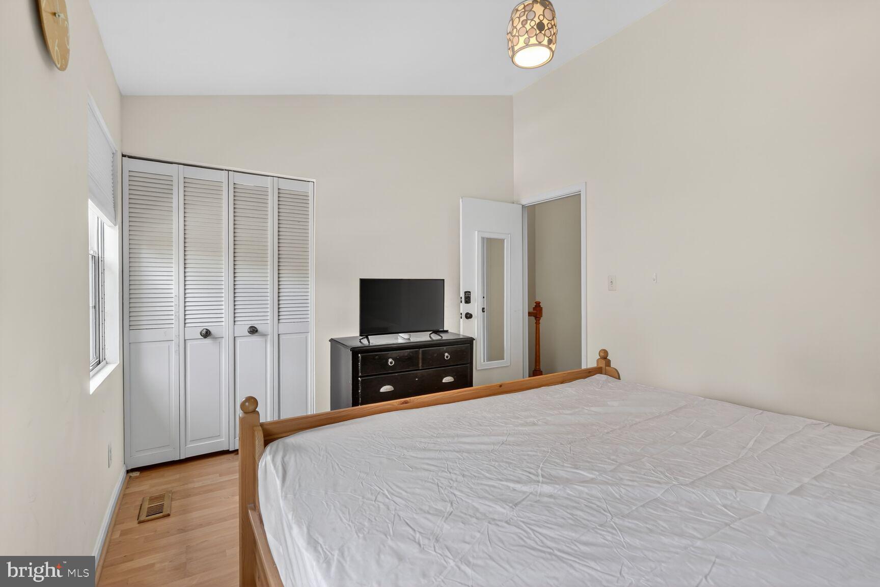 9030 Pickwick Village Terrace Silver Spring, MD 20901 - Photo 17 of 25