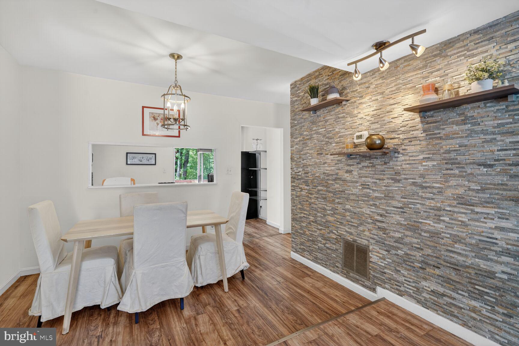 9030 Pickwick Village Terrace Silver Spring, MD 20901 - Photo 6 of 25