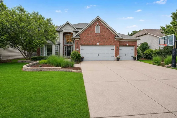 $899,000 | 3615 Breitwieser Lane, Naperville, IL 60564