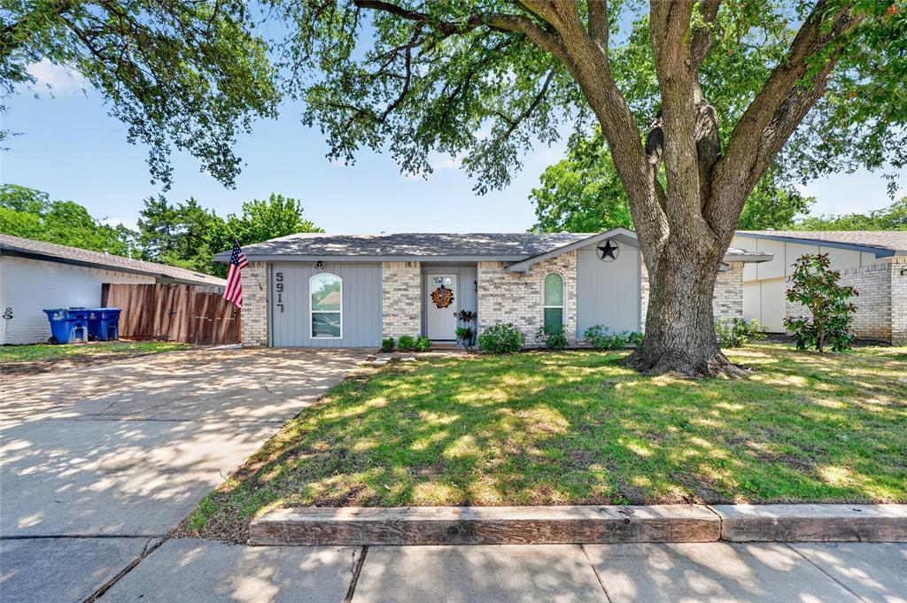 5917 Maple Lane Rowlett, TX 75089 - Photo 5 of 40