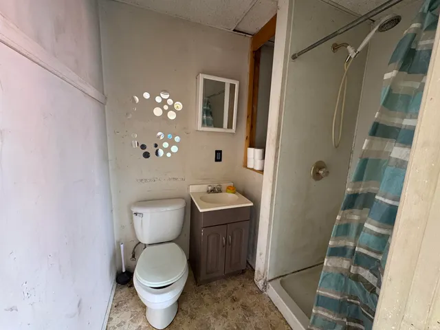 $60,000 | 2319 1/2 T Street, Bedford, IN 47421