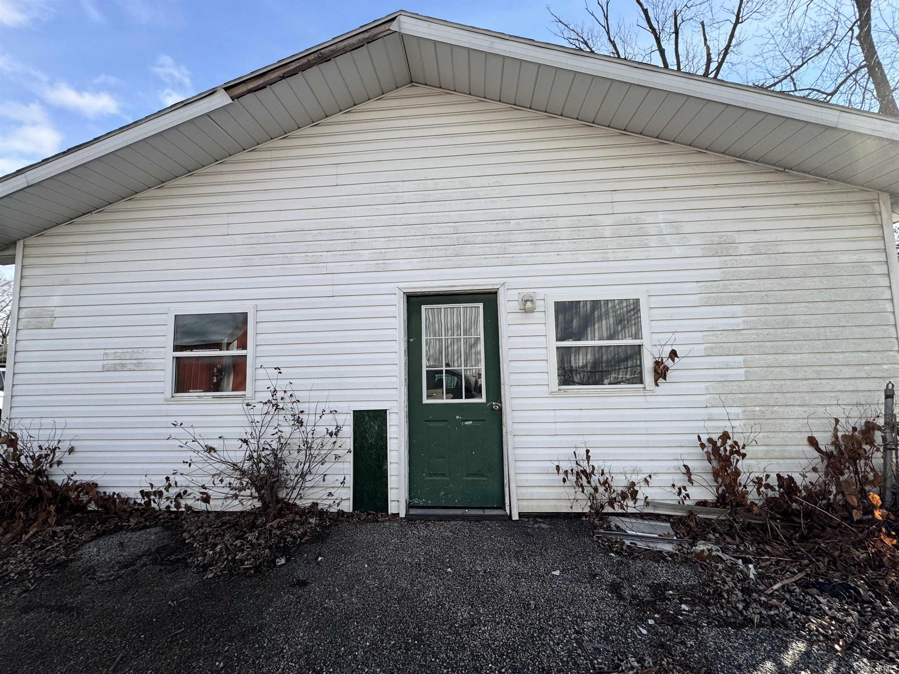 2319 1/2 T Street Bedford, IN 47421 - Photo 2 of 14