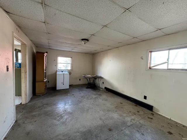 $60,000 | 2319 1/2 T Street, Bedford, IN 47421