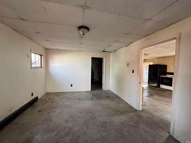 $60,000 | 2319 1/2 T Street, Bedford, IN 47421