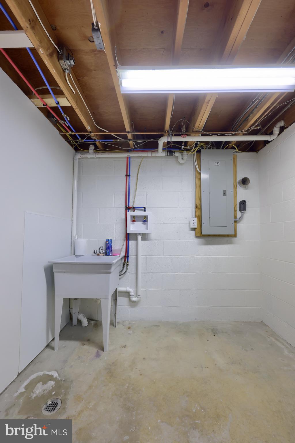 1696 Valley Forge Road Lancaster, PA 17603 - Photo 23 of 26 Utility room/storage in basement