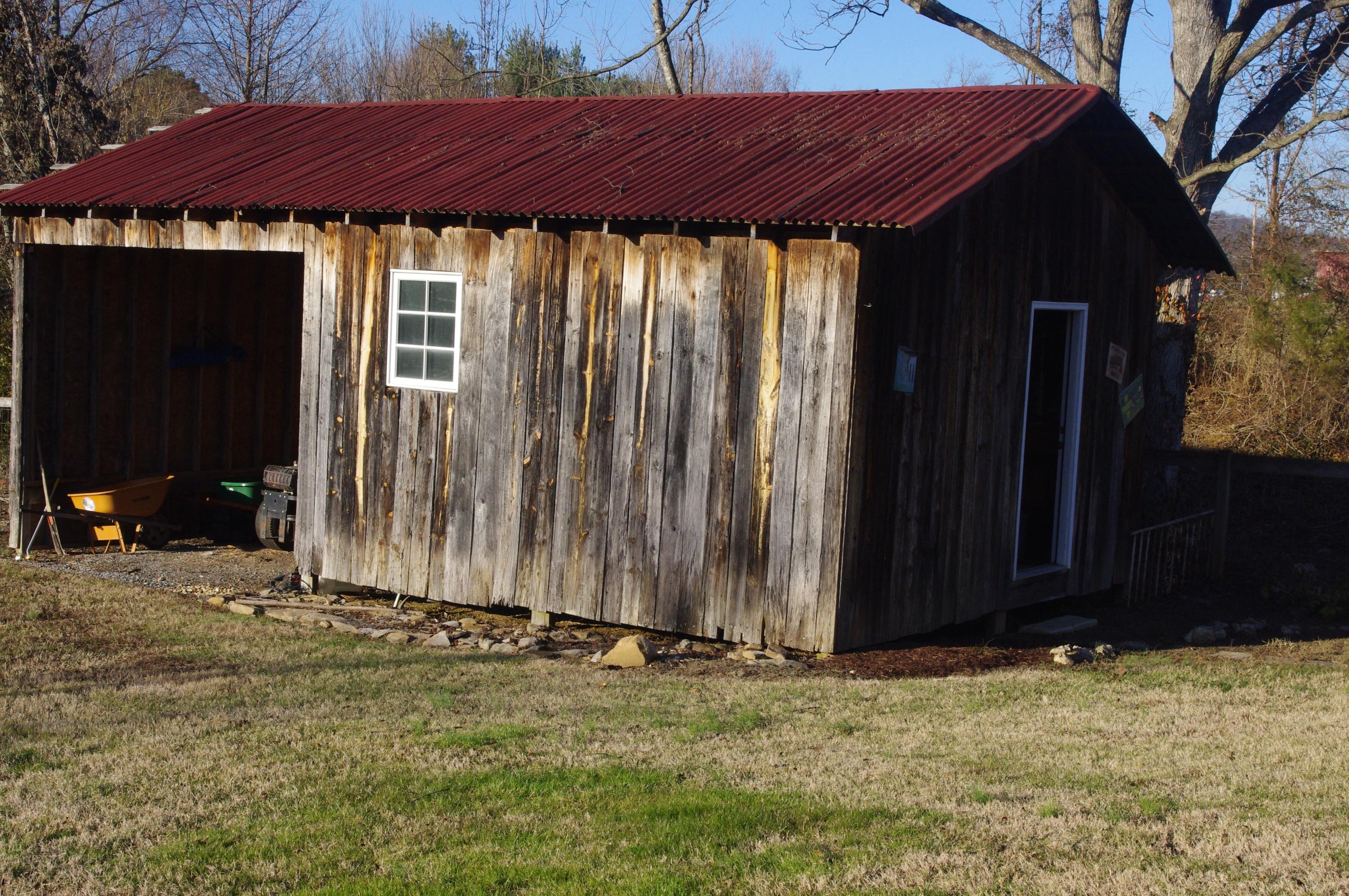 3313 Byington Beaver Ridge Road Knoxville, TN 37931 - Photo 15 of 16 workshop with storage