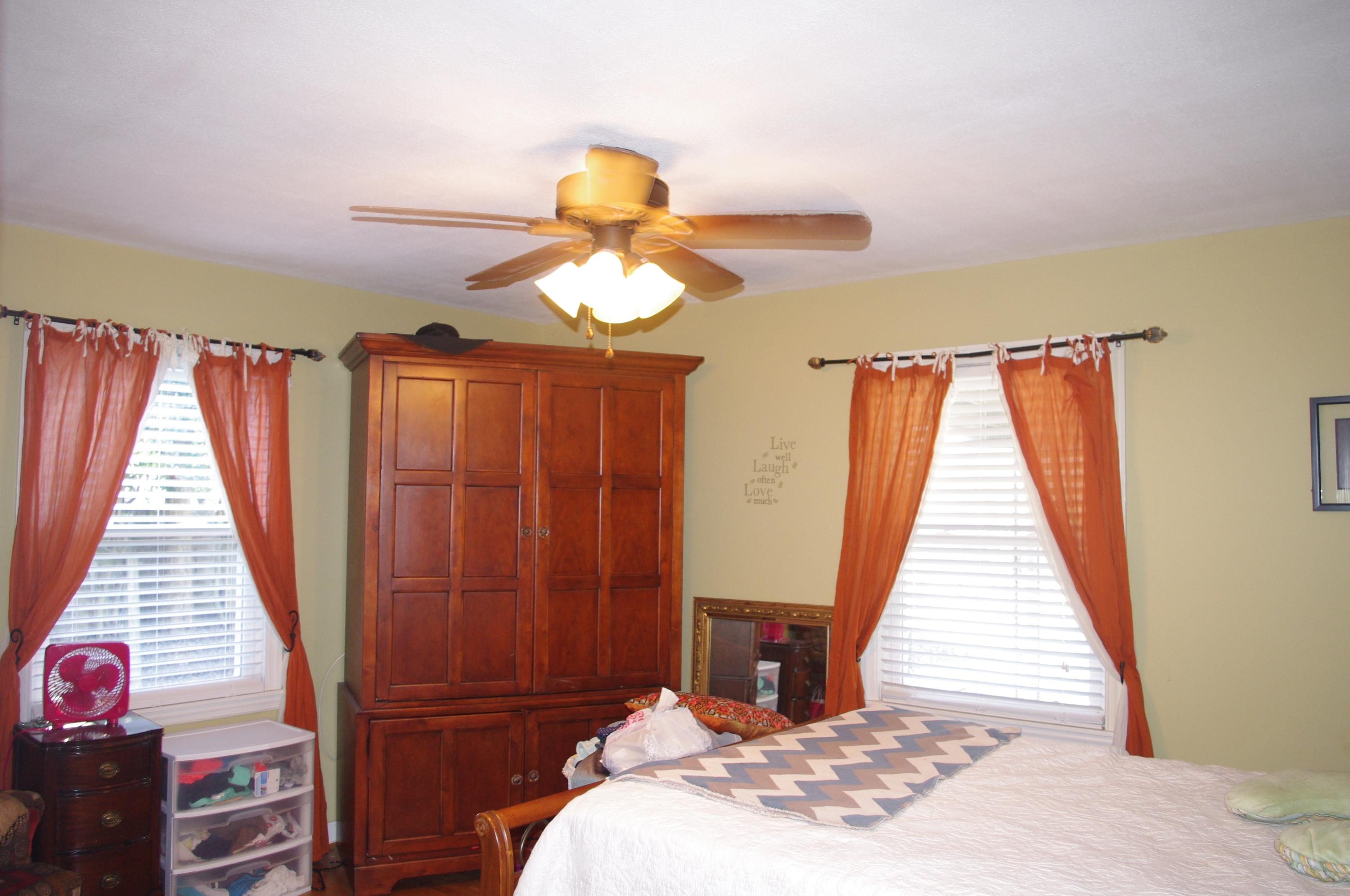 bedroom 3 being used as master