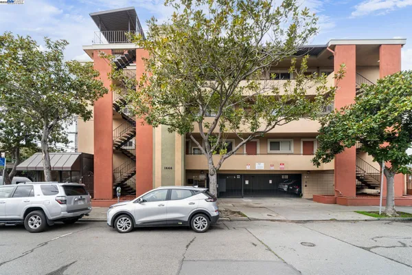 $4,700,000 | 1444 Walnut Street, Berkeley, CA 94709