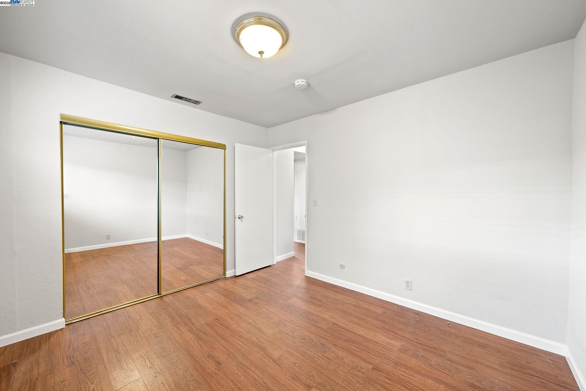 1444 Walnut Street Berkeley, CA 94709 - Photo 26 of 58 a view of an empty room