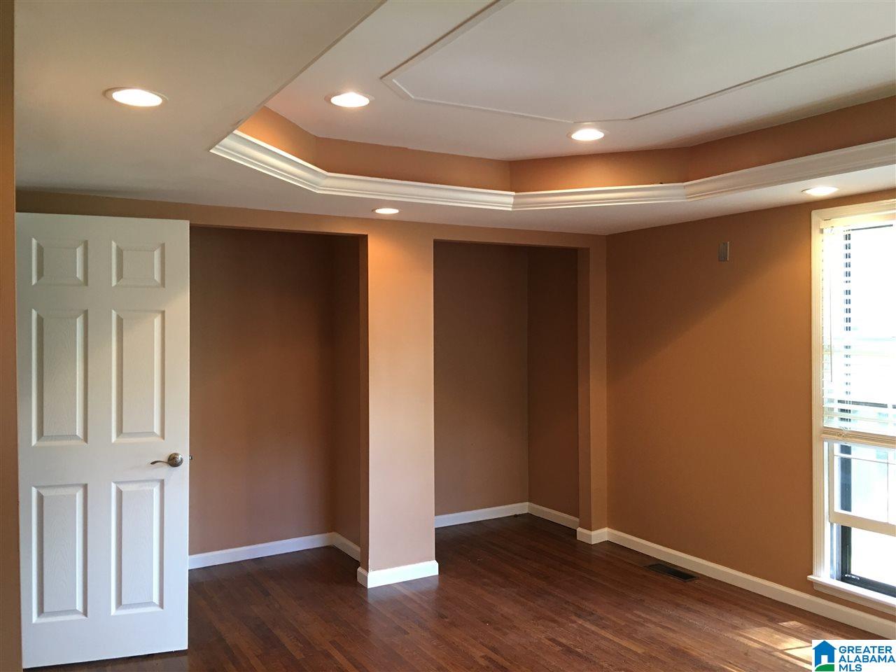 510 Ridge Avenue Bessemer, AL 35020 - Photo 3 of 25