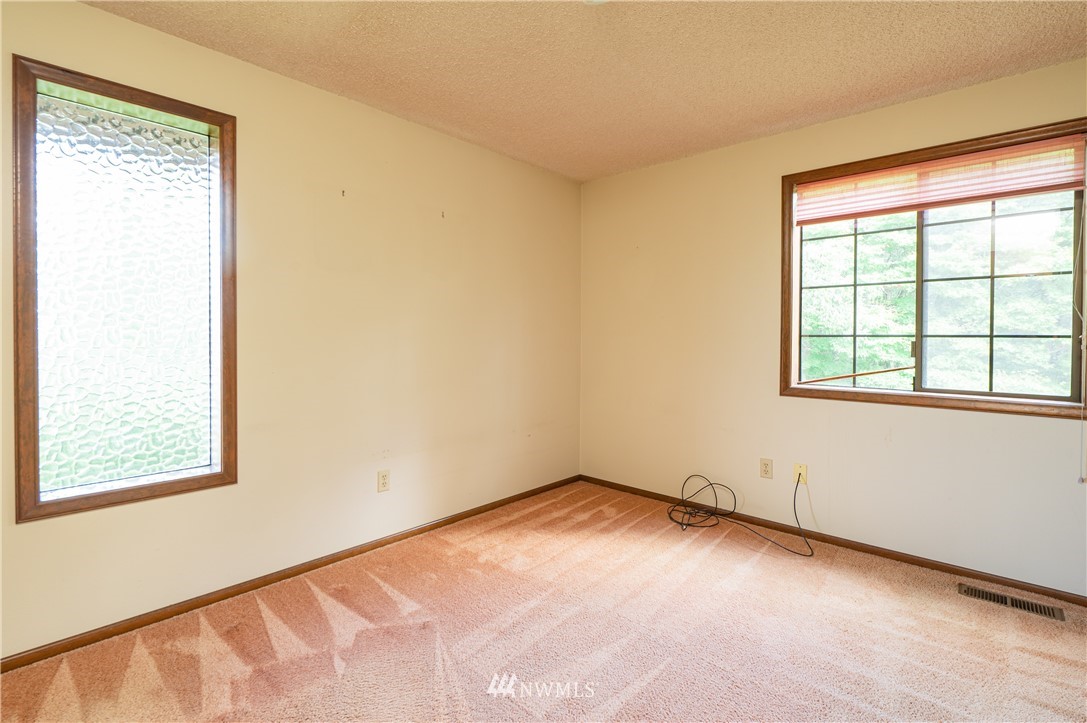 369 West Pole Road Lynden, WA 98264 - Photo 22 of 33