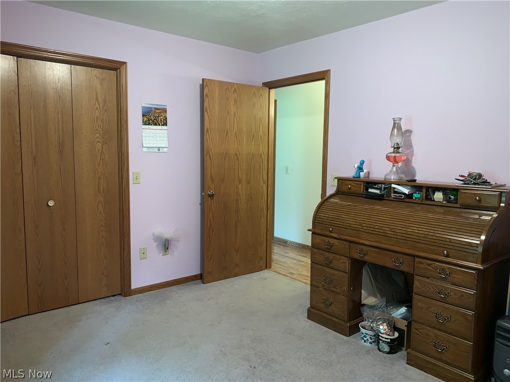 6224 Middle Run Road Dover, OH 44622 - Photo 10 of 28