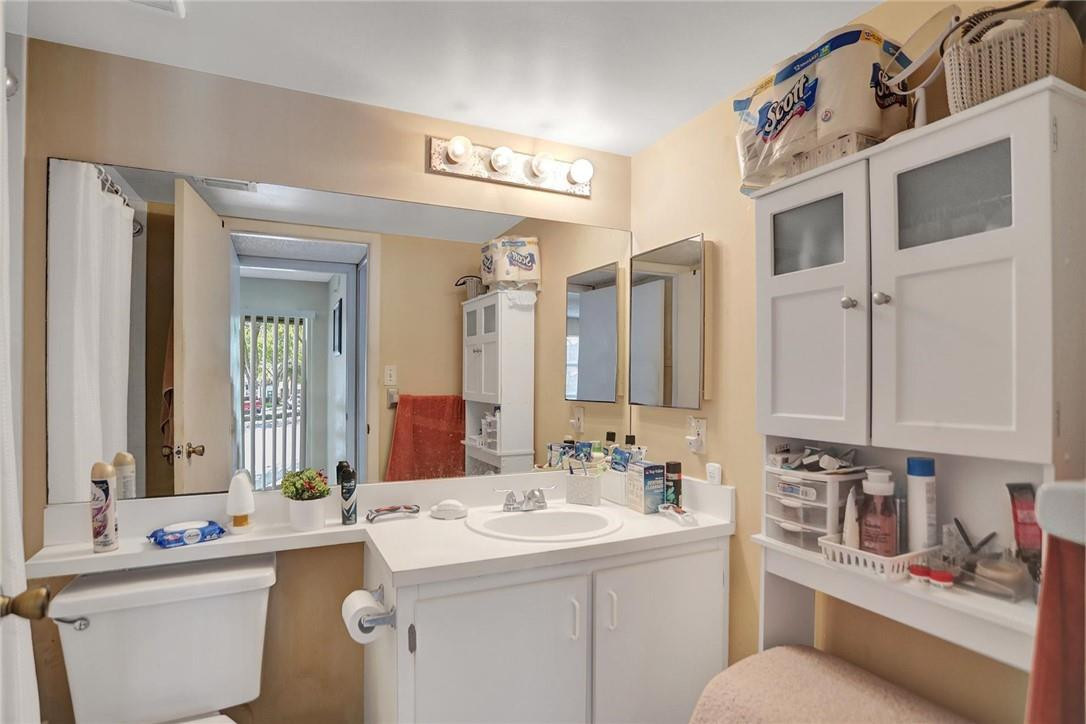 620 South Park Road, Unit 182 Hollywood, FL 33021 - Photo 11 of 46 Photo 11