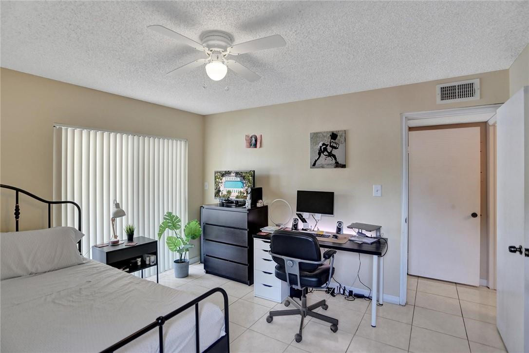 620 South Park Road, Unit 182 Hollywood, FL 33021 - Photo 15 of 46 Photo 15