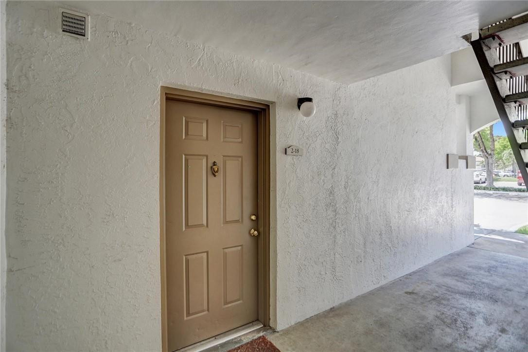 620 South Park Road, Unit 182 Hollywood, FL 33021 - Photo 17 of 46 Photo 17