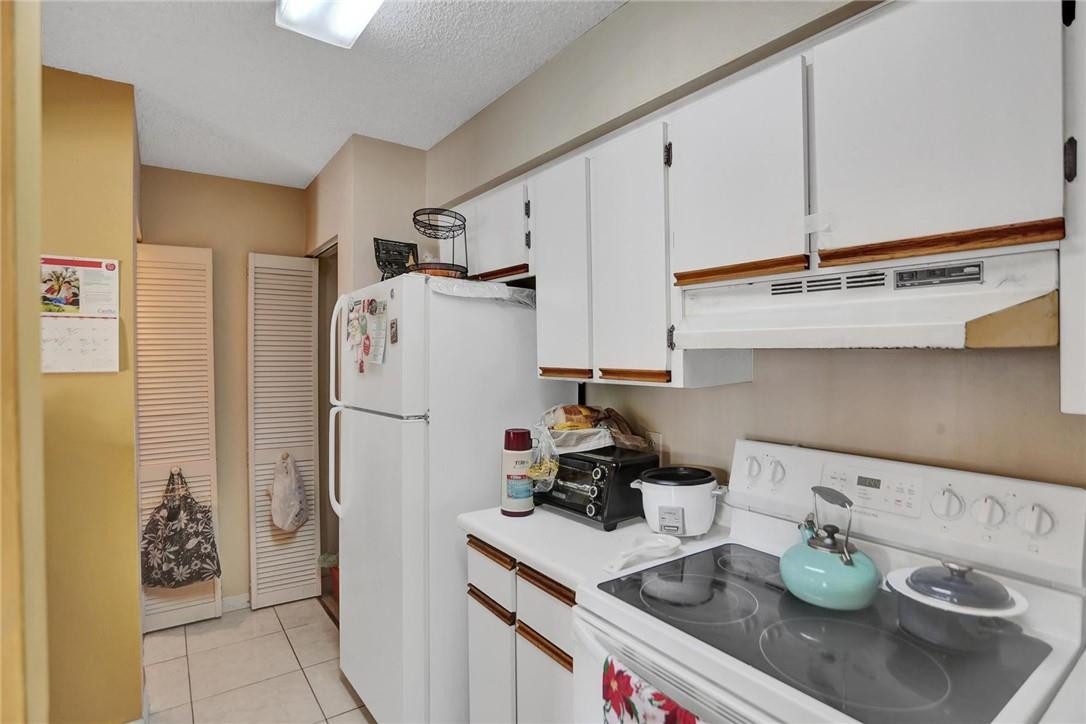 620 South Park Road, Unit 182 Hollywood, FL 33021 - Photo 6 of 46 Photo 6