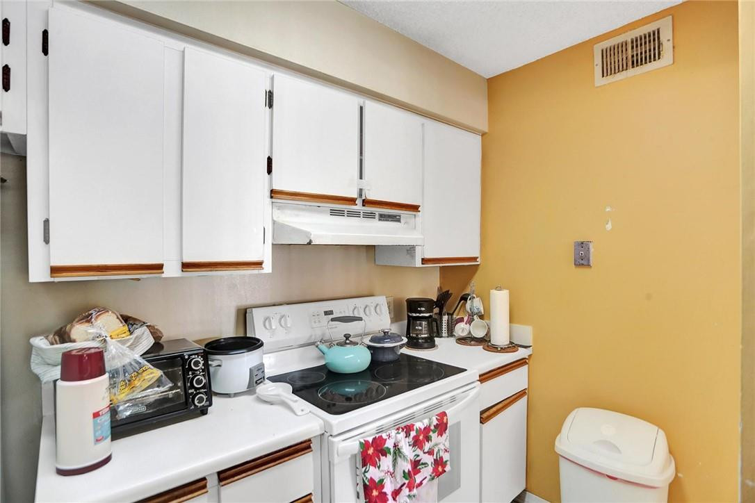 620 South Park Road, Unit 182 Hollywood, FL 33021 - Photo 9 of 46 Photo 9