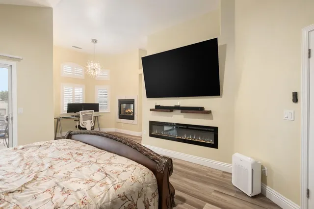 $799,000 | 7568 North Hanna Avenue, Fresno, CA 93722