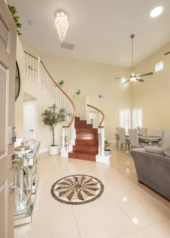 $799,000 | 7568 North Hanna Avenue, Fresno, CA 93722