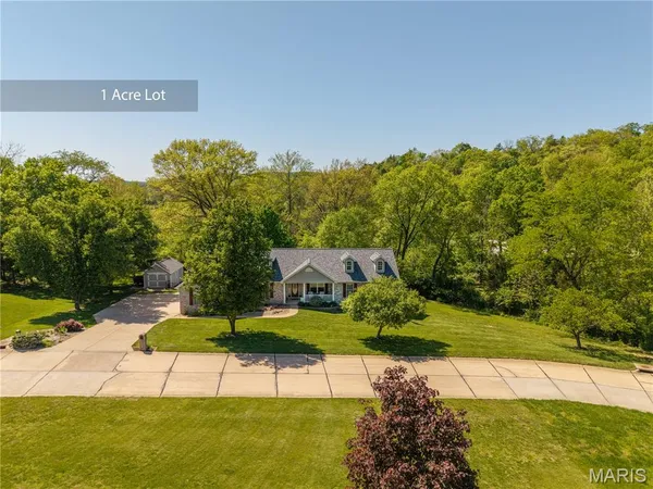 $539,000 | 6803 Autumn Cove, Byrnes Mill, MO 63051
