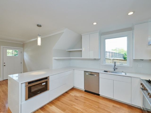 $1,240,000 | 58 Walden Street, Unit 1, Cambridge, MA 02140