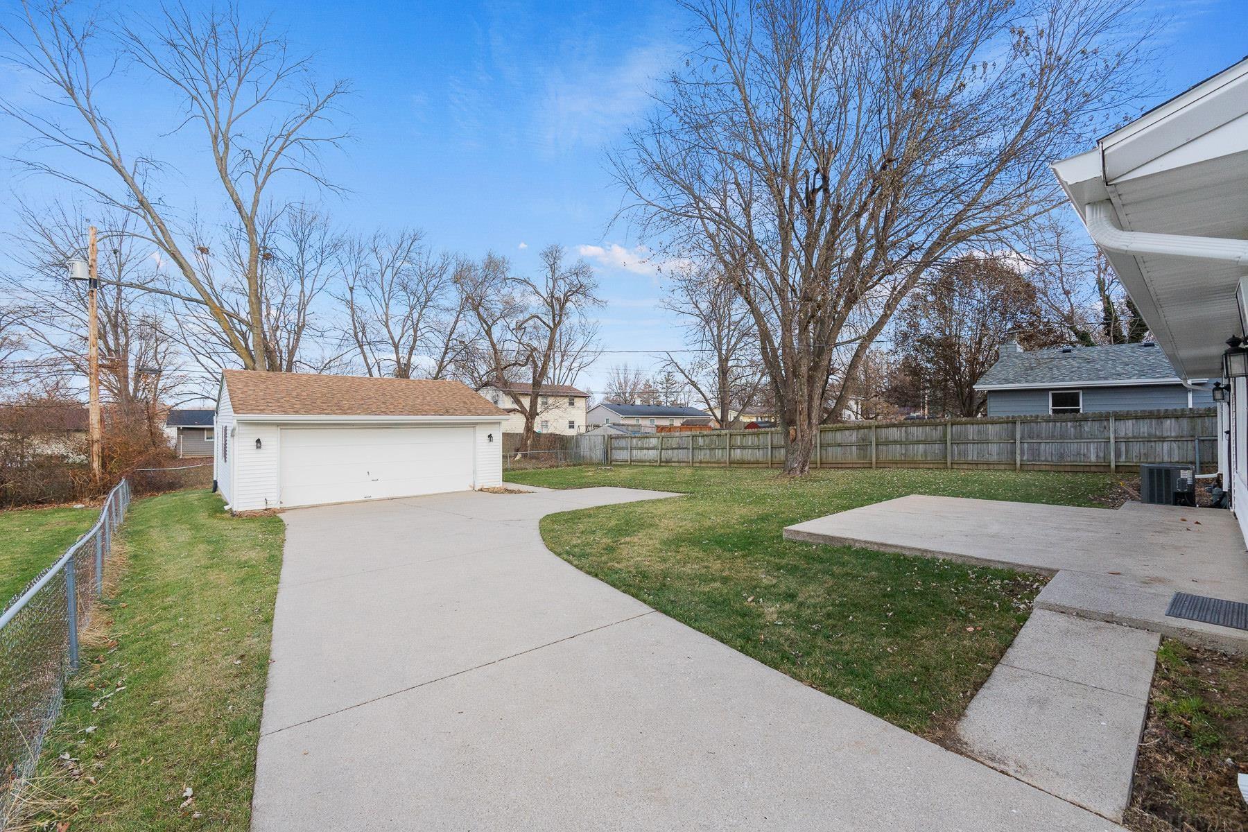 5301 Rothermere Drive Fort Wayne, IN 46835 - Photo 5 of 20 Gallery Image 5