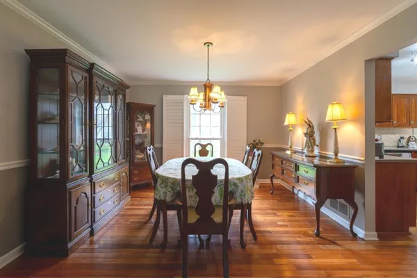 $725,000 | 1006 Whirlaway Avenue, Naperville, IL 60540