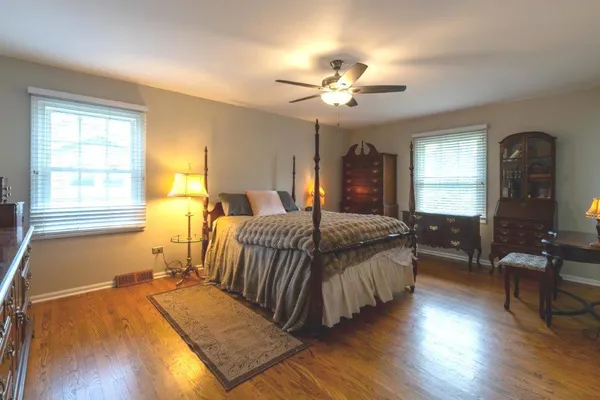 $725,000 | 1006 Whirlaway Avenue, Naperville, IL 60540