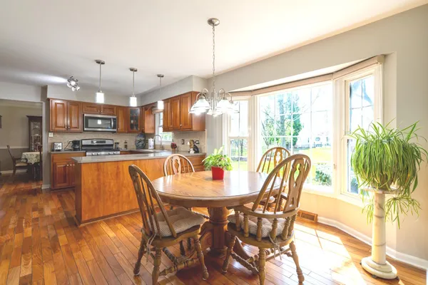 $725,000 | 1006 Whirlaway Avenue, Naperville, IL 60540
