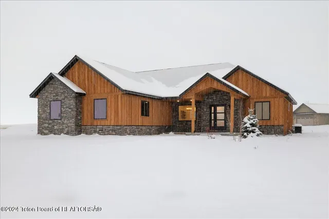 $1,100,000 | 1021 Farmers Trail, Driggs, ID 83422