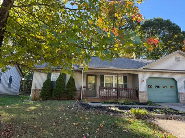 $179,900 | 1016 Forest View Drive North, Ellettsville, IN 47429