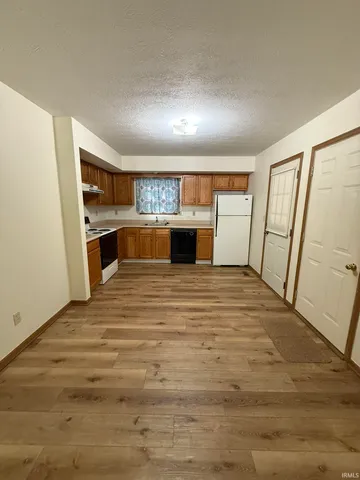 $179,900 | 1016 Forest View Drive North, Ellettsville, IN 47429