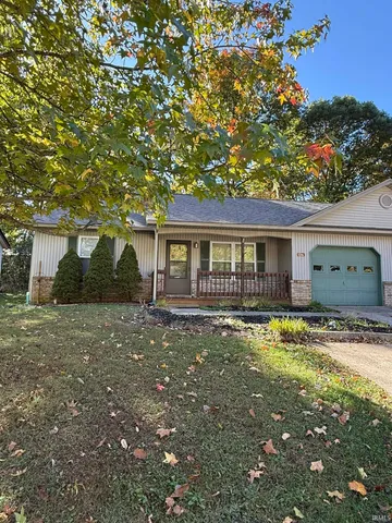 $179,900 | 1016 Forest View Drive North, Ellettsville, IN 47429