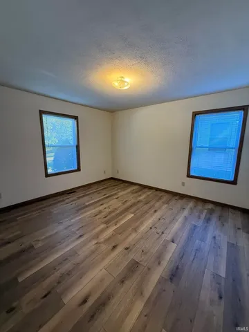 $179,900 | 1016 Forest View Drive North, Ellettsville, IN 47429