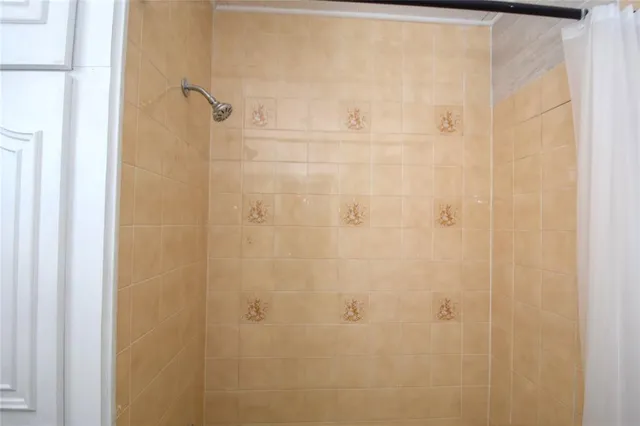 $159,000 | 8608 Southwest 17th Street, Davie, FL 33324