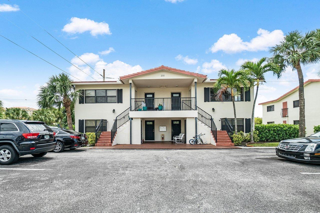 200 Southwest 7th Street, Unit 4 Boca Raton, FL 33432 - Photo 20 of 20 001-200Southwest7thStreet-BocaRaton-FL-3