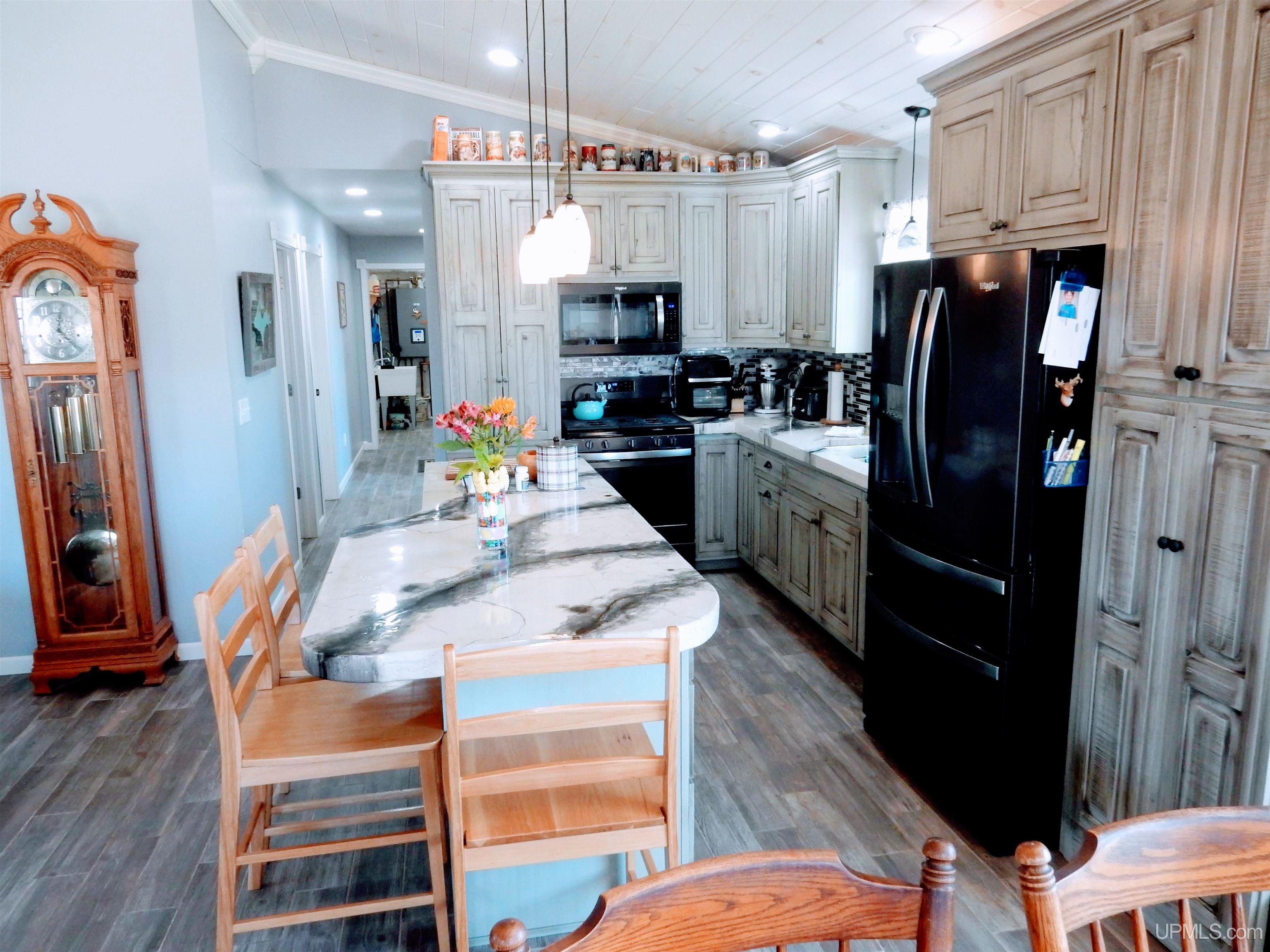 15801 17th Road Garden, MI 49835 - Photo 9 of 15