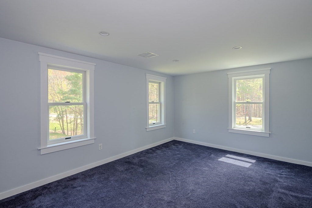 8 Stearns Road Upton, MA 01568 - Photo 38 of 42