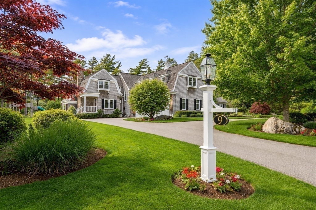 9 High Ridge Drive Mattapoisett, MA 02739 - Photo 2 of 35