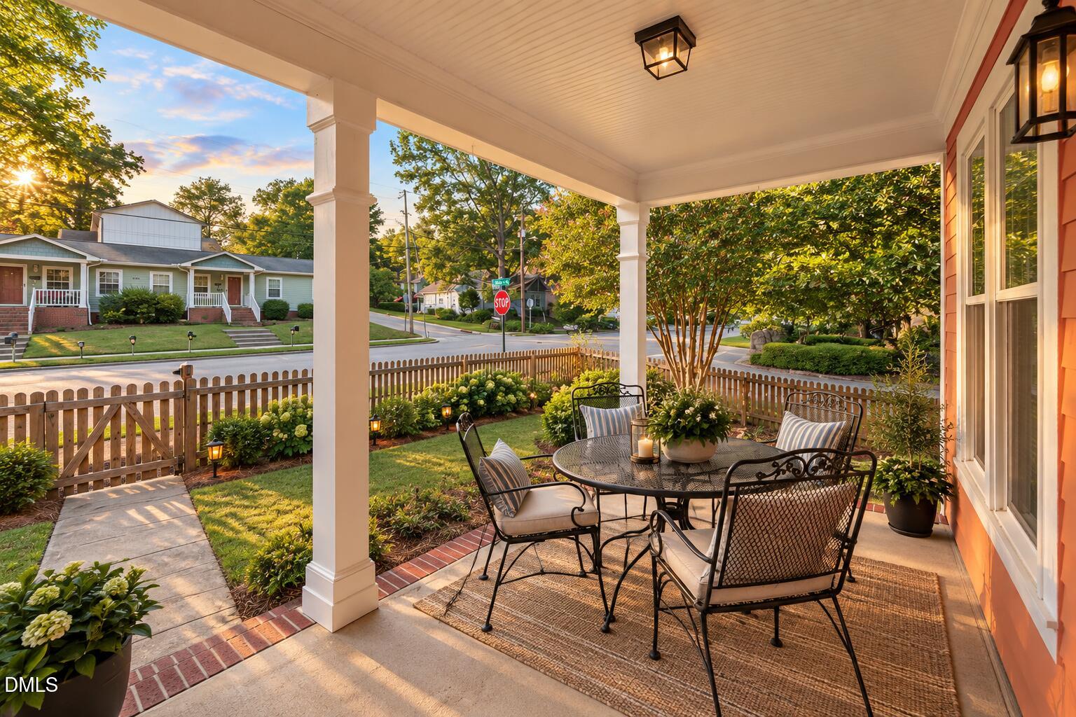 805 East Jones Street Raleigh, NC 27601 - Photo 2 of 27 Virtually enhanced twilight