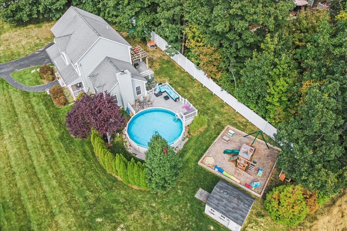 2 Greystone Terrace Hooksett, NH 03106 - Photo 5 of 39